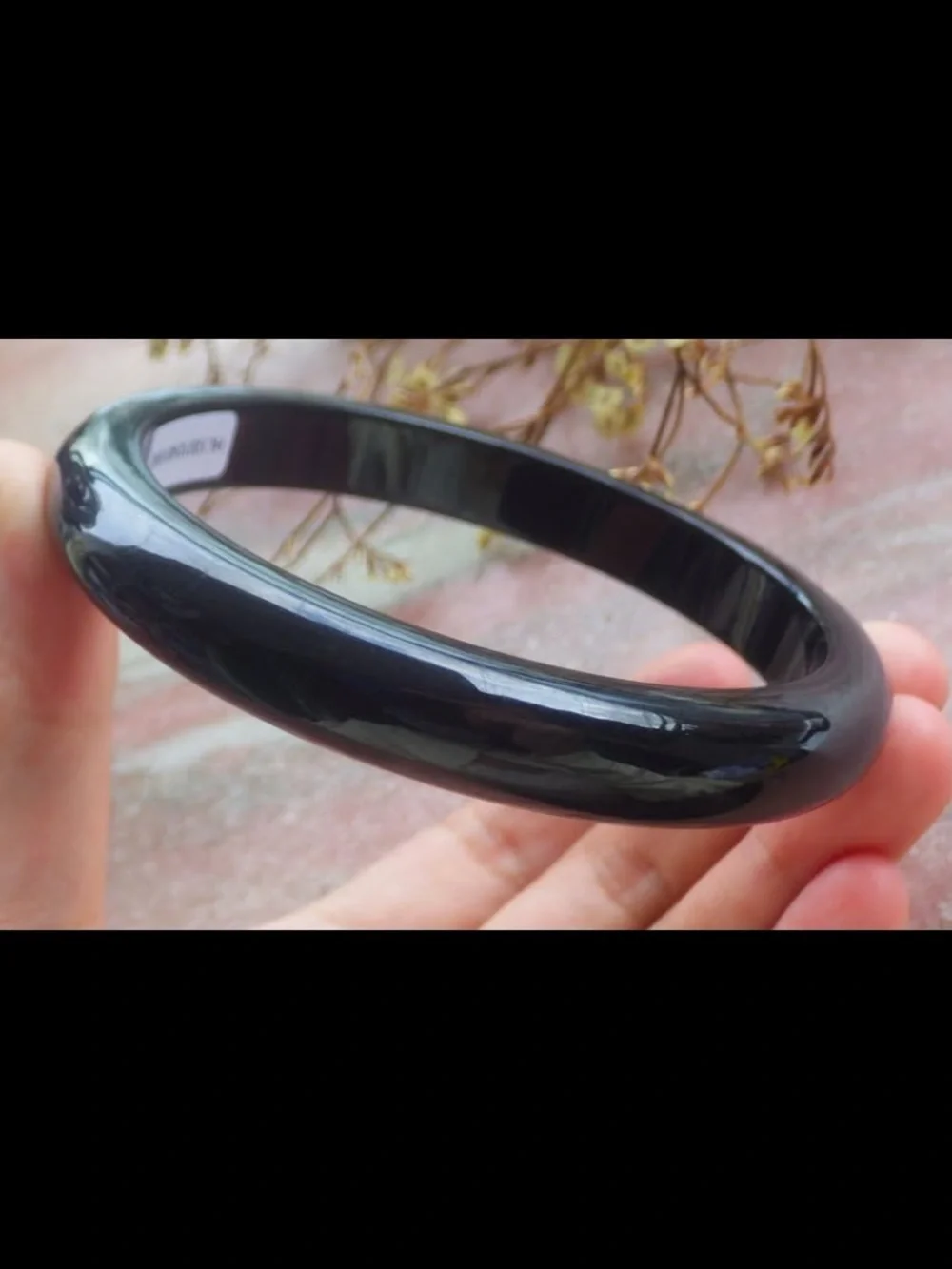 N/A elegant black